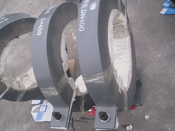 滑动管托（保温）