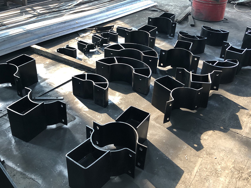 华东院管道支架